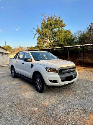 FORD RANGER 2.2 XLS 4X4 CD 16V DIESEL 4P AUTOMÁTICO